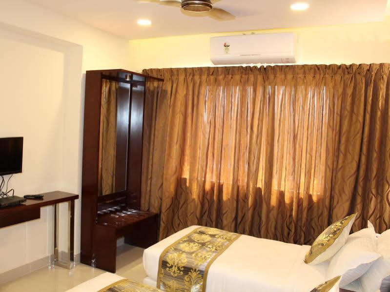 Fabhotel Alreef Residency Madras Buitenkant foto