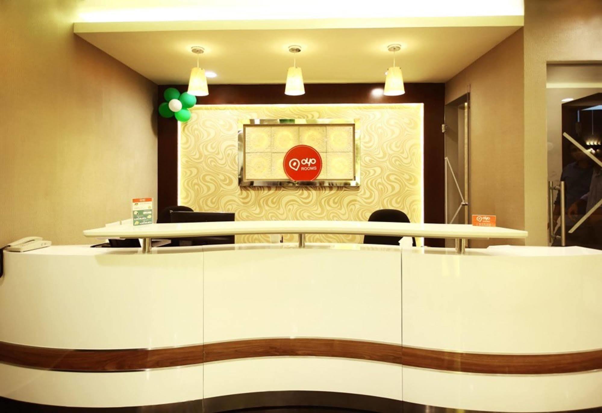 Fabhotel Alreef Residency Madras Buitenkant foto
