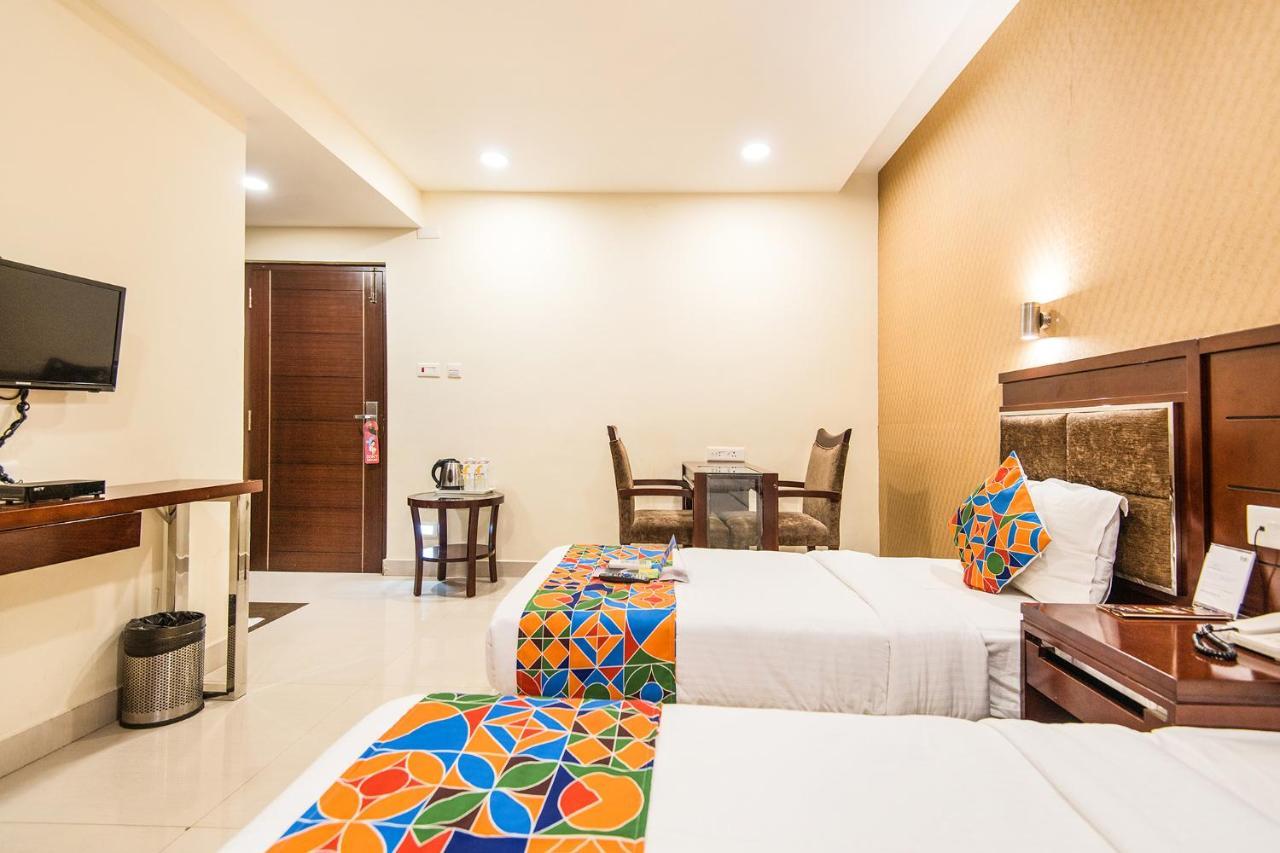 Fabhotel Alreef Residency Madras Buitenkant foto